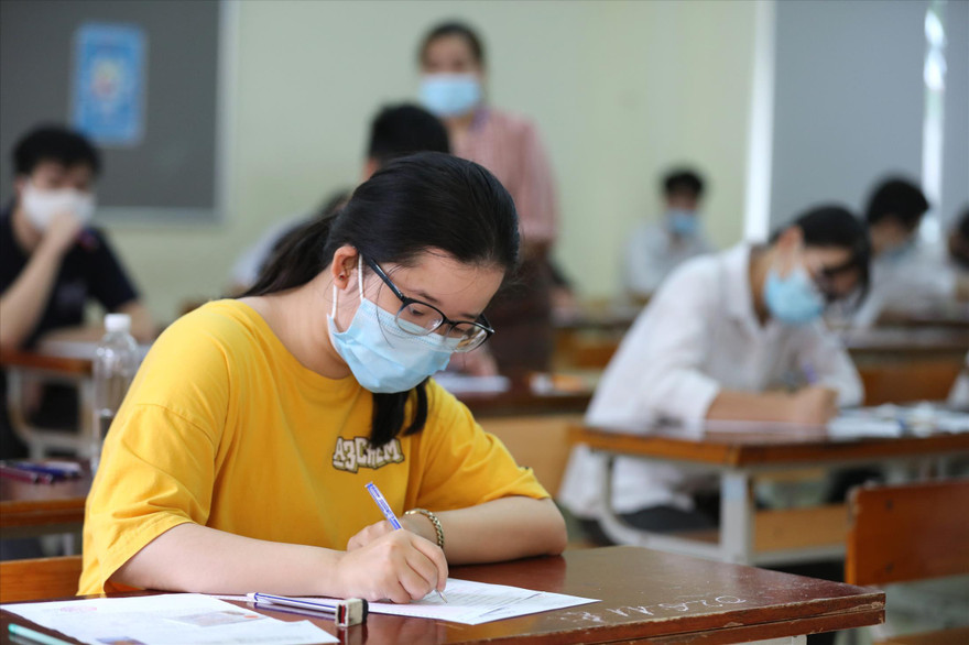 Liệu thí sinh có bị thiệt với đáp án, thang điểm của đề thi Ngữ văn năm nay? Ảnh: Như Ý 