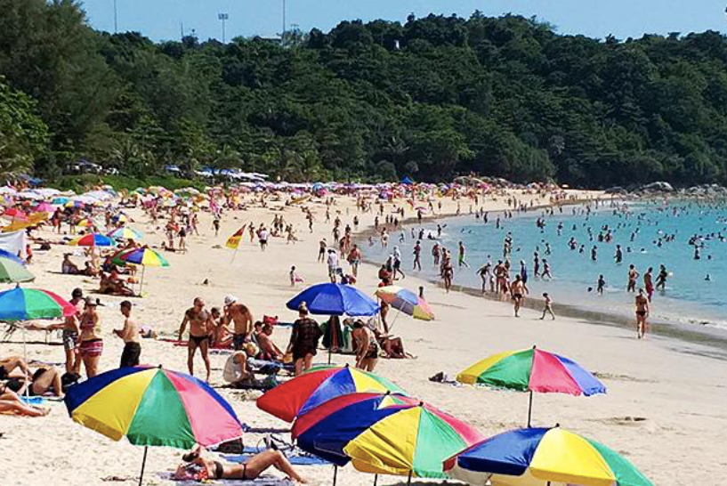 Đảo Phuket trước khi đại dịch COVID-19 bùng phát. Ảnh: Phuketnews 