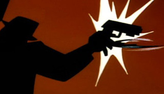 Va chạm giao thông rồi rút súng bắn liên tiếp