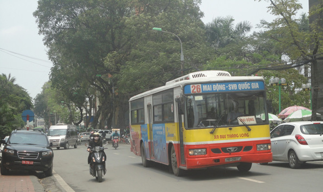 Chiều xuôi lấn làn chiều ngược