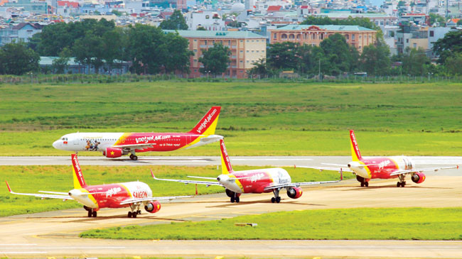 Mùa Siêu giảm giá đến rồi, thỏa thích bay Kuala Lumpur, Đài Nam cùng Vietjet thôi!