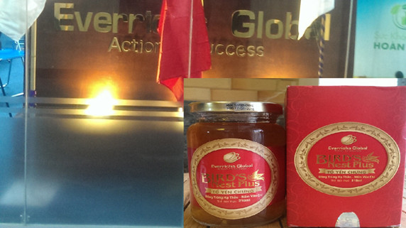 Chưa được cấp phép kinh doanh đa cấp nhưng Cty Everrichs Global đã bán sản phẩm ra thị trường. Ảnh: P.T