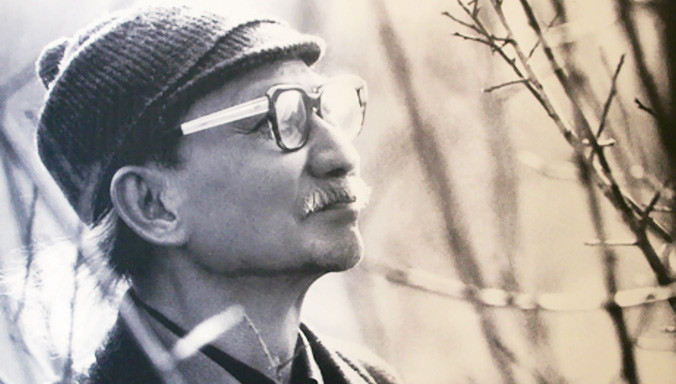 Nguyễn Tuân với mùa xuân Hà Nội. Ảnh: Huỳnh Kim Đáng