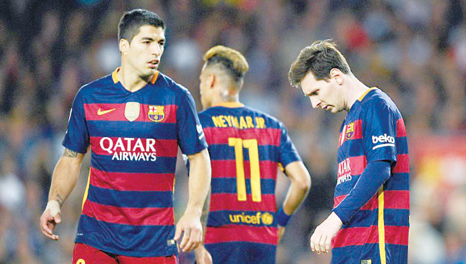 Nỗi thất vọng của bộ ba MNS ở trận thua thứ 3 liên tiếp của Barcelona. Ảnh: GETTY IMAGES