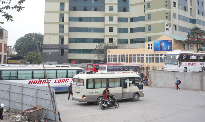 Hơn 340 lượt xe sẽ được điều chuyển khỏi bến Lương Yên để dừng hoạt động bến này từ ngày 26/7. Ảnh: Anh Trọng