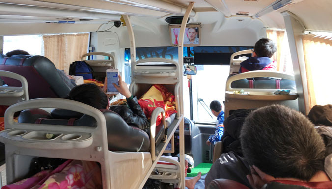 Ảnh chụp trên xe 36B-012.18 của nhà xe Ngọc Sơn ngày mùng 3 Tết. Ảnh: CTV