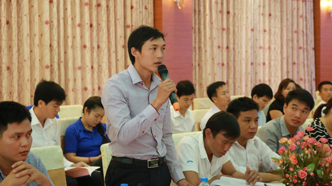 Các trí thức trẻ phát biểu, đề xuất về đầu ra khi kết thúc dự án. Ảnh: Thuỳ Linh