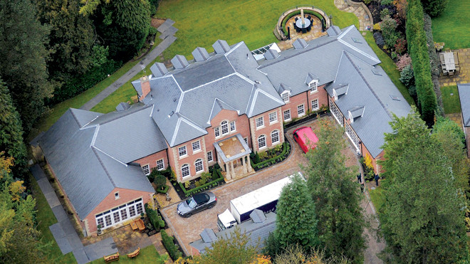 Ngôi biệt thự trị giá 6 triệu bảng của Rooney nhìn từ trên cao.
