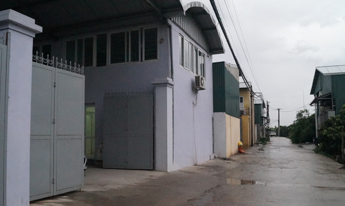 Những cơ sở sản xuất này đang tạo công ăn việc làm cho cả ngàn người dân địa phương. Ảnh: P.V