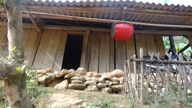 Đến năm 2020, Yên Bái sẽ không còn những điểm trường lẻ tạm bợ như thế này. Ảnh: Ngọc Hà