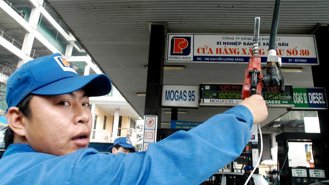 Theo kết luận thanh tra, Petrolimex chưa quản lý chặt chẽ xăng dầu tiêu thụ trước các thời điểm điều chỉnh giá, sản lượng bán ra tăng bất thường.