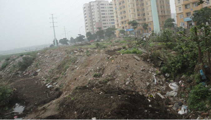 Đổ phế thải tại khu đô thị đẹp