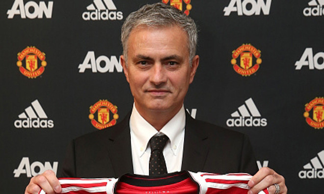 HLV Mourinho bắt đầu công cuộc “thay máu” M.U. Ảnh: GETTY IMAGES