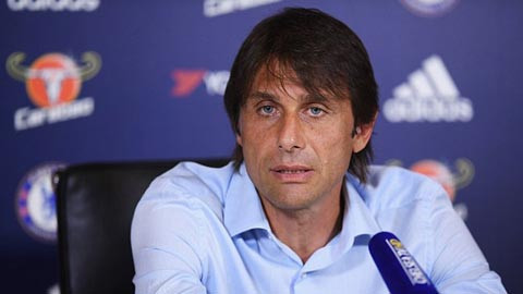 HLV Conte lần đầu nếm đòn tâm lý ở Ngoại hạng Anh