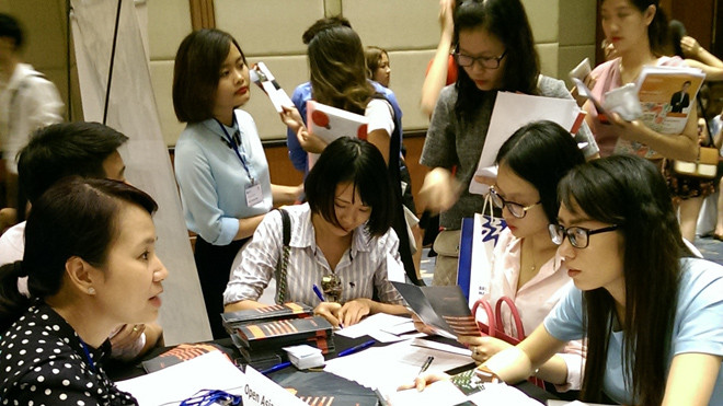 Rất nhiều du học sinh tìm đến Connect the dots