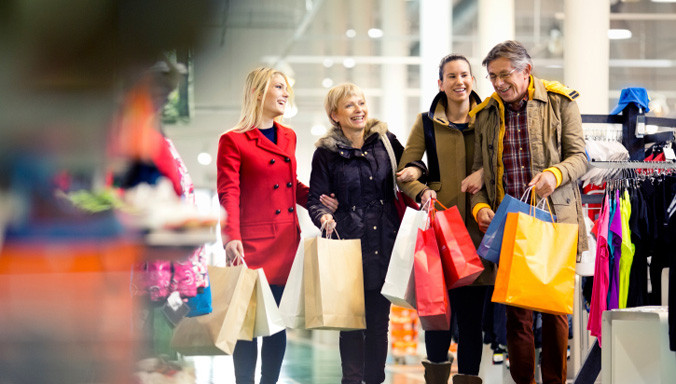 Phụ nữ Anh thích mua sắm hơn sex