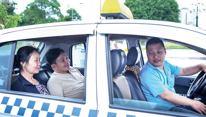 Doanh nghiệp chậm giảm giá có trách nhiệm không nhỏ của các cơ quan quản lý nhà nước. Ảnh: Hồng Vĩnh