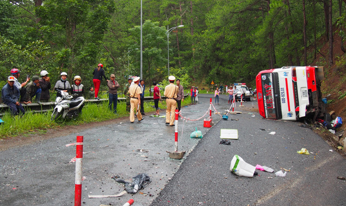 Tai nạn xảy ra tại đoạn đèo đang được sửa chữa.