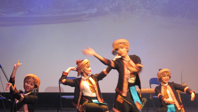 “Mùa xuân cao nguyên” tại Paris