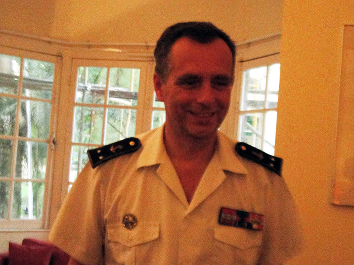 Chuẩn đô đốc Pascal Ausseur tại buổi gặp gỡ báo chí ở Hà Nội. Ảnh : Việt Hùng.