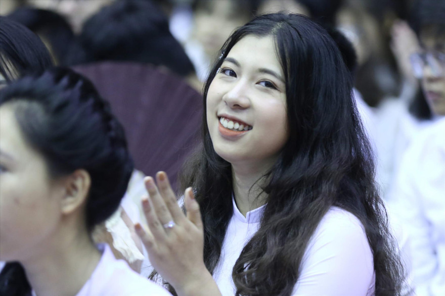 Sinh viên ĐH Sư phạm Hà Nội trong lễ khai giảng năm học 2019-2020 Ảnh: Như Ý 