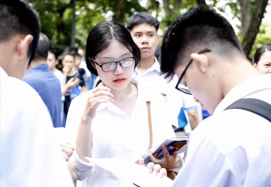 Thí sinh cần nâng cao cảnh giác trước thông tin không chính thống để lựa chọn trường, ngành Ảnh: Như Ý