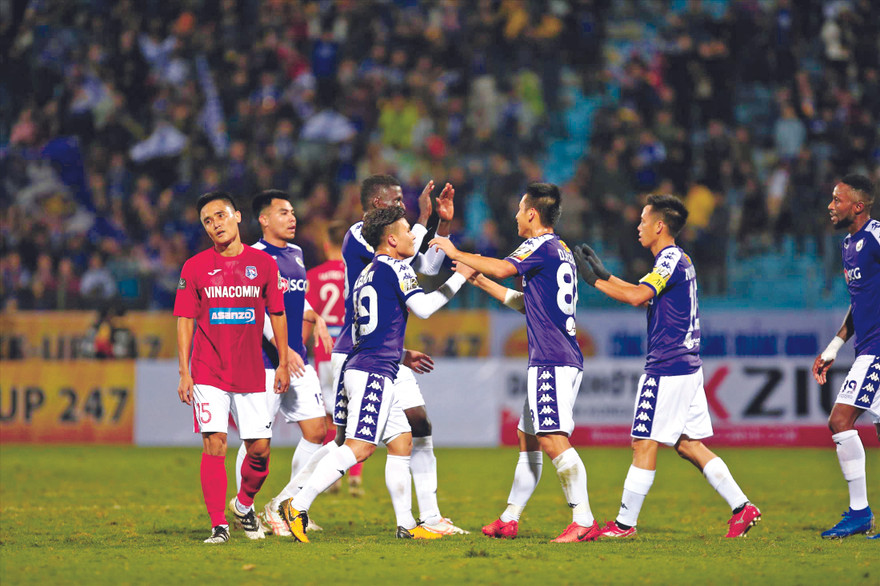 Đội bóng chỉ có quyền sử dụng hình ảnh cầu thủ với tư cách "tập thể". Với hình ảnh cá nhân cầu thủ, đội bóng cần đàm phán với cầu thủ đó. Ảnh: NHƯ Ý