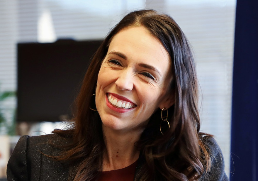 Bà Jacinda Ardern