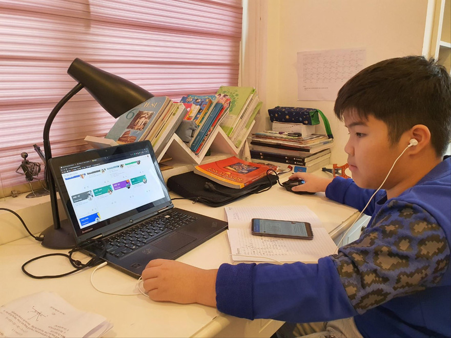 Học sinh học trực tuyến. Ảnh: website trường Wellspring