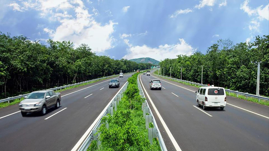 Một đoạn cao tốc Bắc - Nam đã hoàn thành. Ảnh: Hữu Việt 