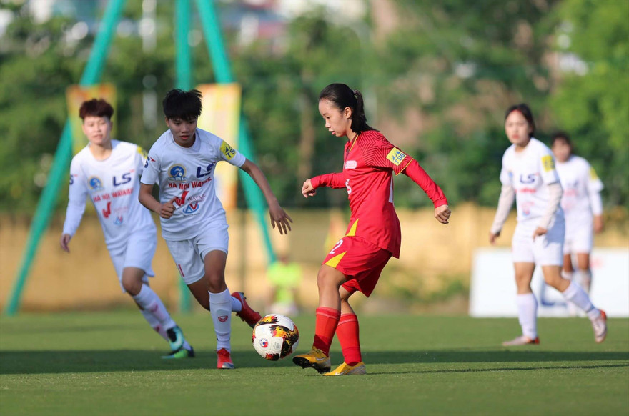 Các cầu thủ nữ trở lại giải VĐQG với những trận đấu hứa hẹn hấp dẫn. Ảnh: CTV