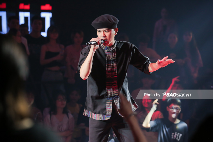 Mai Kiên Trung trong phần thi tại “King of Rap”: Ảnh NVCC