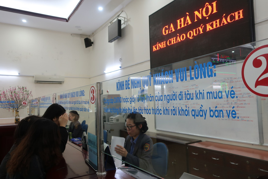 Do dịch bệnh, nhu cầu đi lại của người dịp Tết Nguyên đán Tân Sửu 2020 giảm mạnh. Ảnh: Minh họa