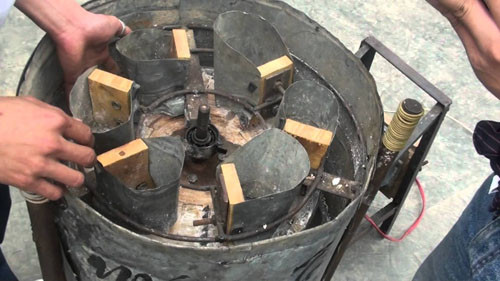 Những chiếc máy xay sắn ở nông thông rất nguy hiểm với trẻ nhỏ. Ảnh minh họa/ nguồn: Internet.