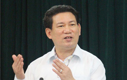 Ông Hồ Đức Phớc, Tổng Kiểm toán Nhà nước bày tỏ băn khoăn trước tình trạng, khi quy hoạch thì trình lấy ý kiến rộng rãi, nhưng khi điều chỉnh thì không ai biết.