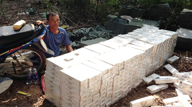 Thuốc lá lậu bị cơ quan chức năng phát hiện, thu giữ tại huyện Củ Chi (TPHCM). Ảnh: Huy Thịnh