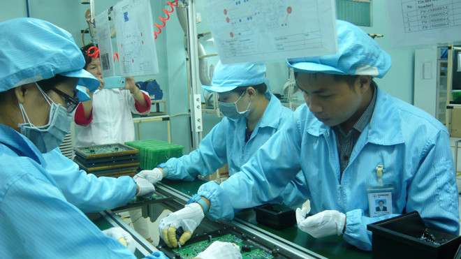 Người lao động bị xâm phạm quyền lợi nghiêm trọng khi doanh nghiệp cố tình chây ỳ không nộp BHXH (Ảnh minh hoạ)