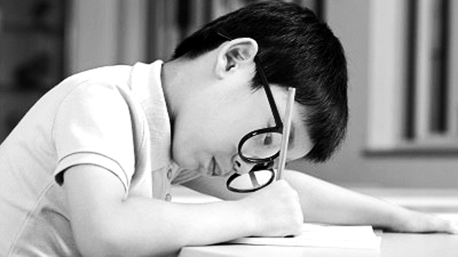 Cận thị có thể khiến thế hệ tương lai mù sớm.