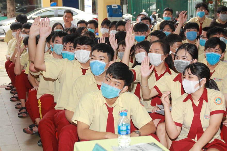 Kỳ thi THPT diễn ra trong giai đoạn dịch COVID-19 diễn biến phức tạp 