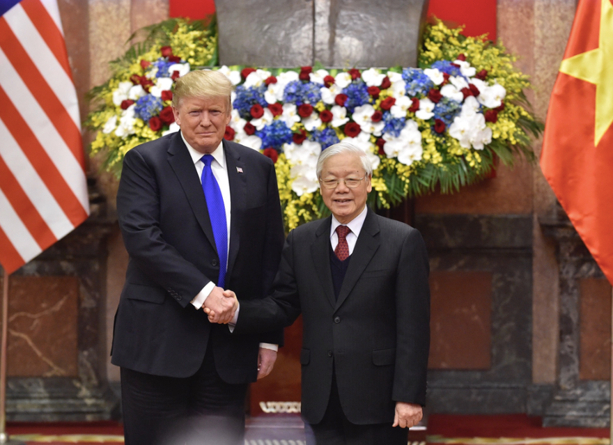 Tổng Bí thư, Chủ tịch nước Nguyễn Phú Trọng tiếp Tổng thống Mỹ Donald Trump hồi tháng 2/2019. Ảnh: VGP