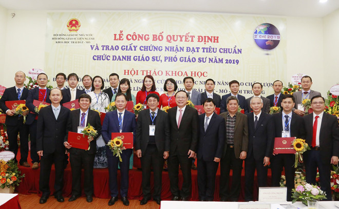 Nâng cao tiêu chuẩn xét duyệt để có những ứng viên giáo sư, phó giáo sư thực sự chất lượng 