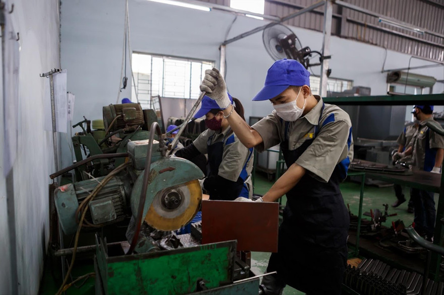 Chuyên gia nhận định, chính sách hỗ trợ DN trong đại dịch COVID-19 chưa đủ mạnh. Ảnh: minh họa 