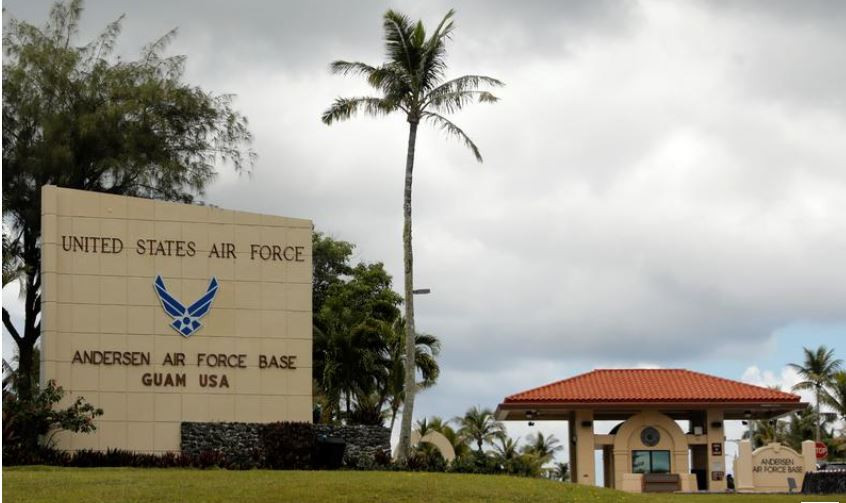 Quang cảnh cổng vào căn cứ không quân Andersen của quân đội Mỹ trên đảo Guam, lãnh thổ Thái Bình Dương của Mỹ. Ảnh: REUTERS 