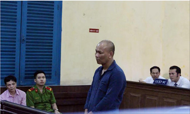 Bị cáo Miên bị 13 năm tù về tội “cưỡng đoạt tài sản” và “bắt, giữ người trái pháp luật”. Trong khi các đối tượng tổ chức đòi nợ và bắt người là bà Lê Thị Thảo và Nguyễn Anh Ðức được tự do