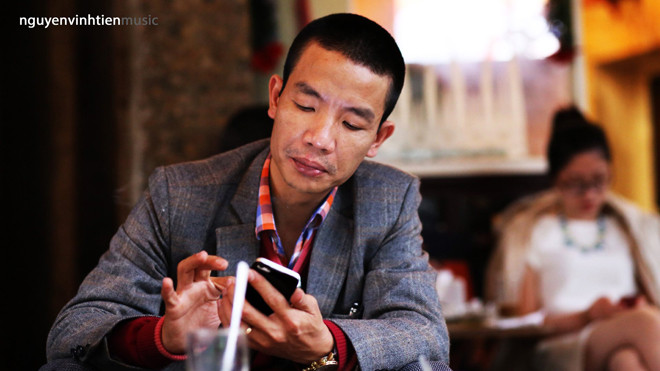 Nguyễn Vĩnh Tiến trở thành nhạc sĩ nổi tiếng với tác phẩm “Bà tôi”. Ảnh: Chi Mai