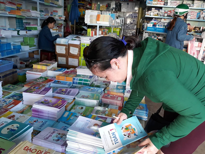 Hiện nay, 35% sách giáo khoa được tái sử dụng. ​Ảnh: Hồng Vĩnh