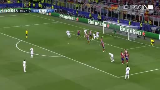 Xem lại pha dứt điểm 'sấm chớp' của Benzema