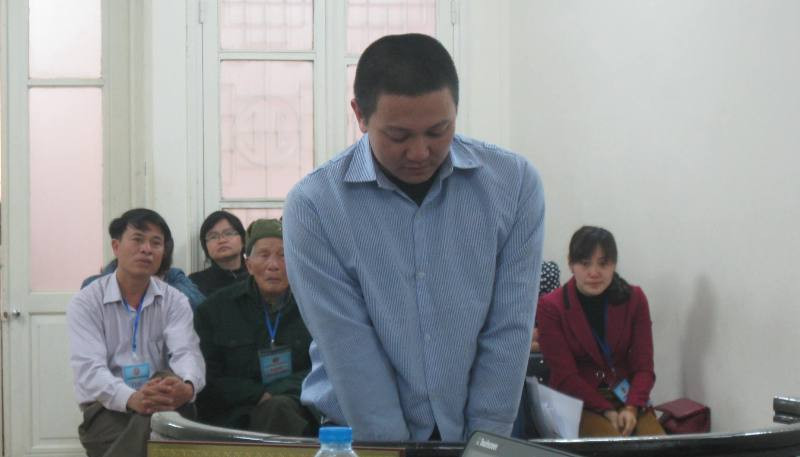 Bị cáo trong phiên xử ngày 28/3. Ảnh: BH