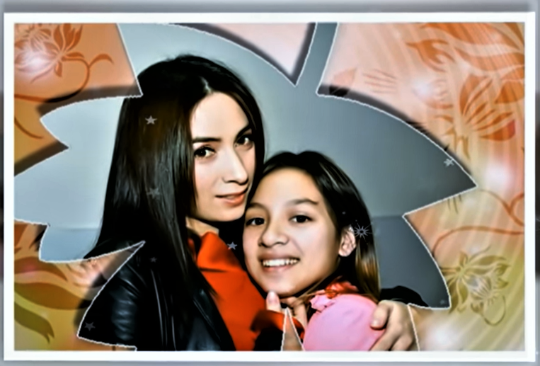 Ca sĩ Phi Nhung và con gái (Ảnh tư liệu)