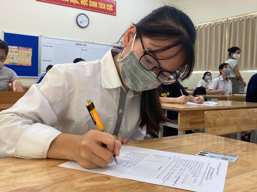 Do ảnh hưởng dịch COVID-19, nhiều địa phương hoãn, lùi tổ chức kỳ thi tuyển sinh lớp 10